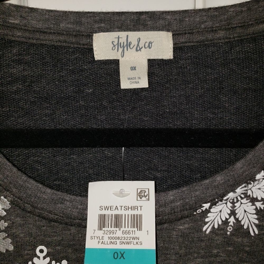 Style & Co. Snowflake Graphic Sweatshirt - Picture 5 of 7